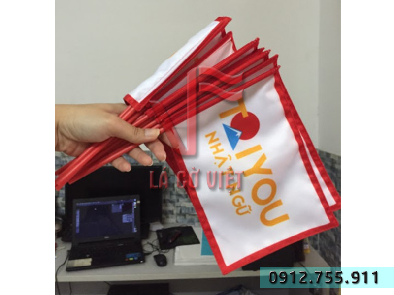 Cờ cầm tay Teambuilding