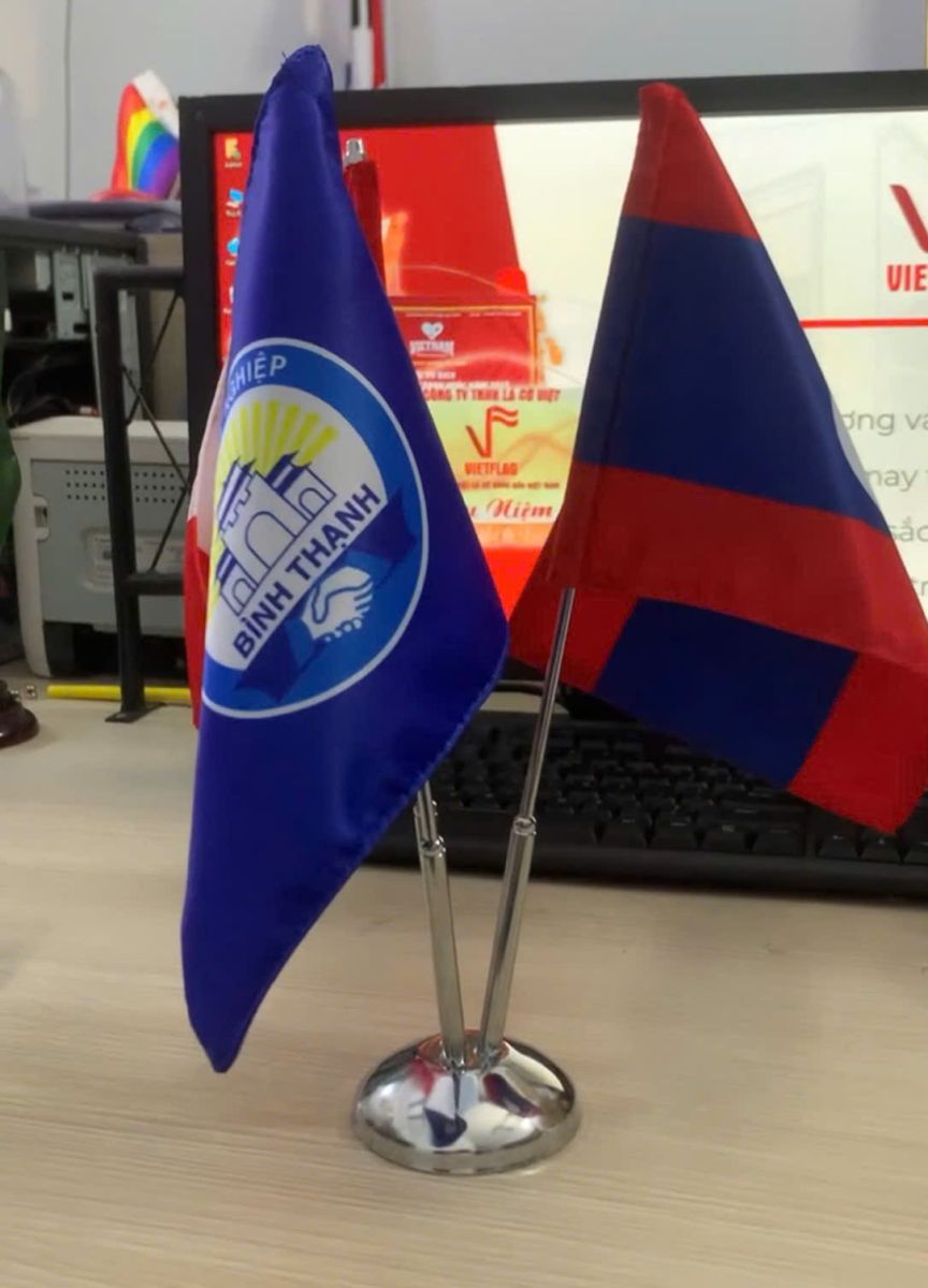 Cờ để bàn hội doanh nghiệp quận Bình Thạnh